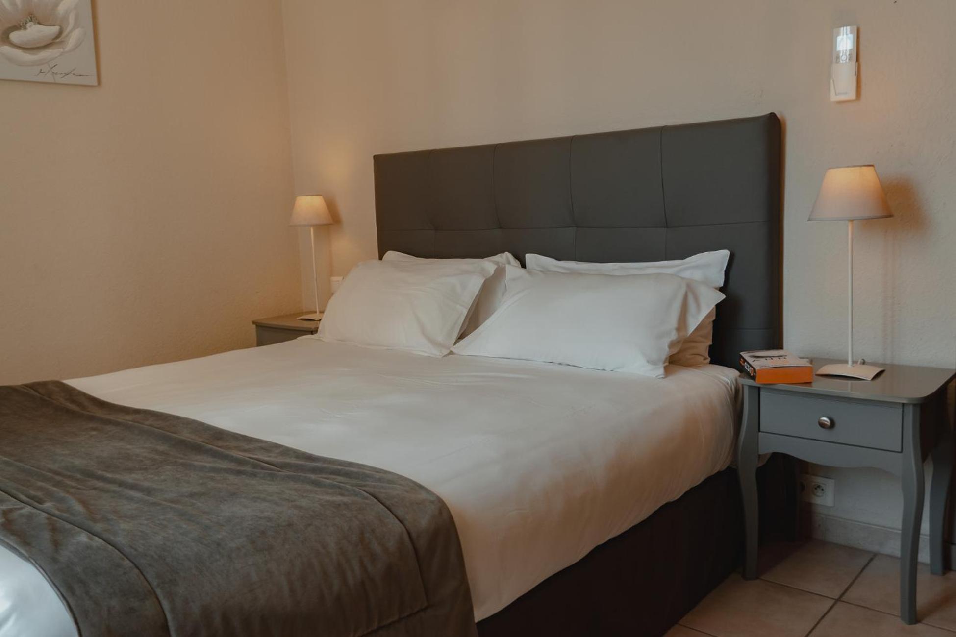Hotel Les Magnanarelles Maussane-les-Alpilles Esterno foto
